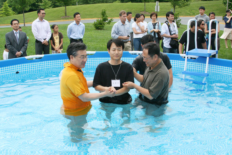 062109-baptism (17).jpg